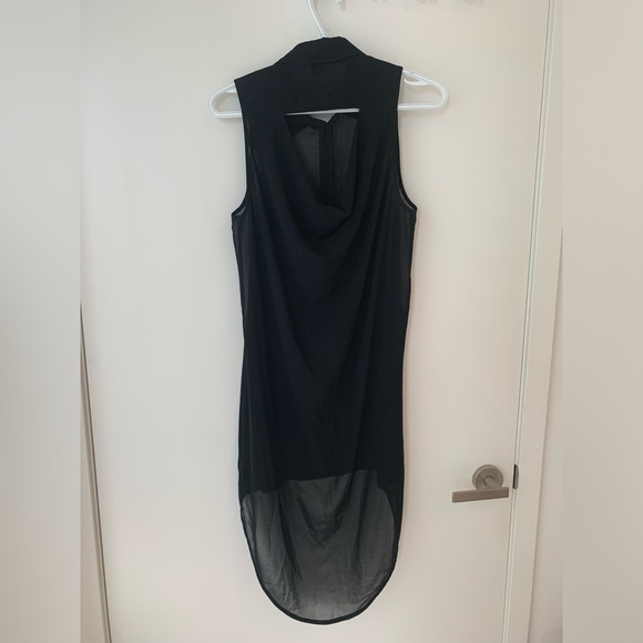 Cowl drapery back tunic - Picture 3 of 4